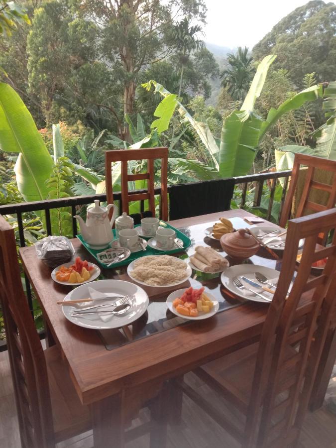 Charming View Homestay Элла Экстерьер фото